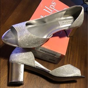 Touch Ups Joy Silver Shimmer D’Orsays  Size 10W